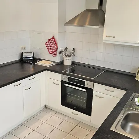 Apartment Sanssouci Voss Kuehlungsborn